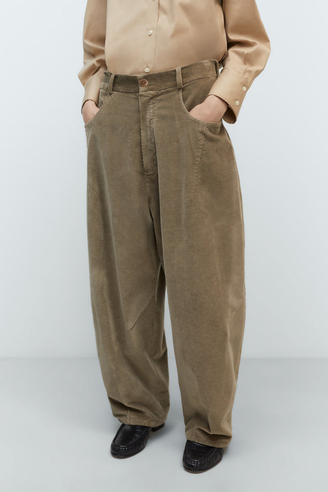 Cordera CORDUROY BAGGY PANTS SAGE - Sage