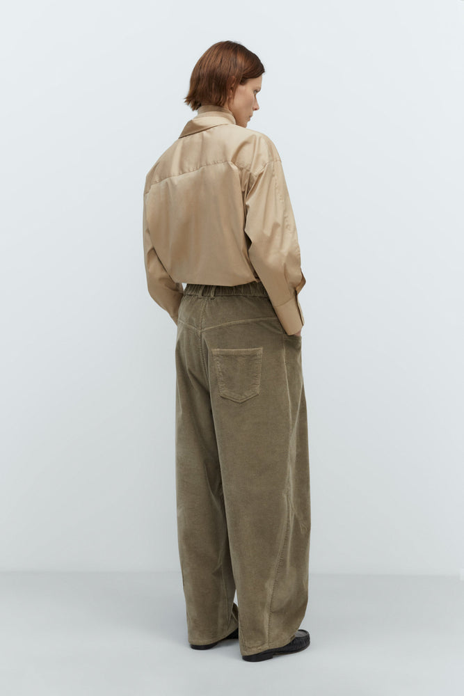 Cordera CORDUROY BAGGY PANTS SAGE - Sage