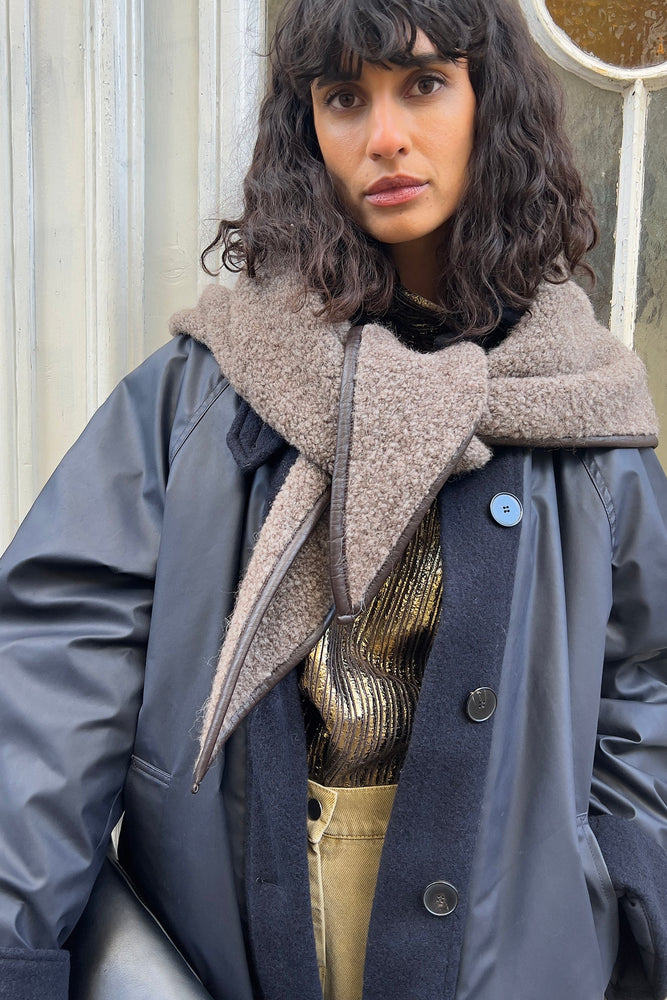 Collectors Club ADA Scarf - Taupe