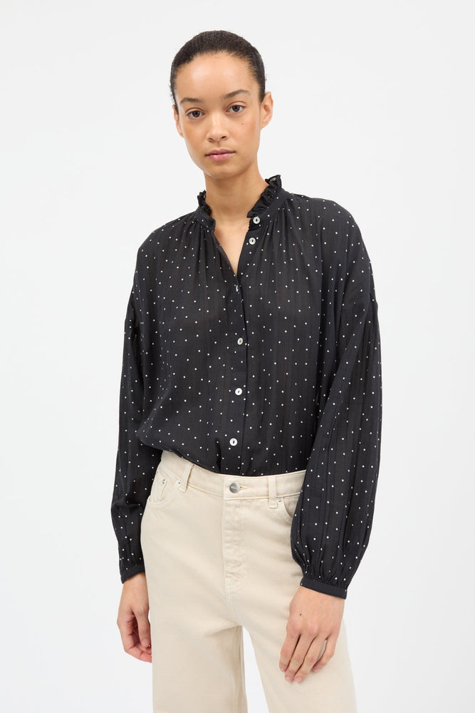 Skall Studio Hannah shirt - Black/White dot