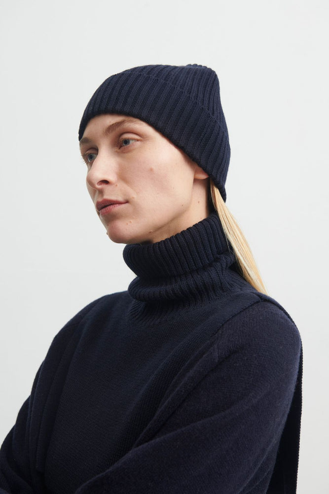 FUB Merino Beanie Dark Navy hat