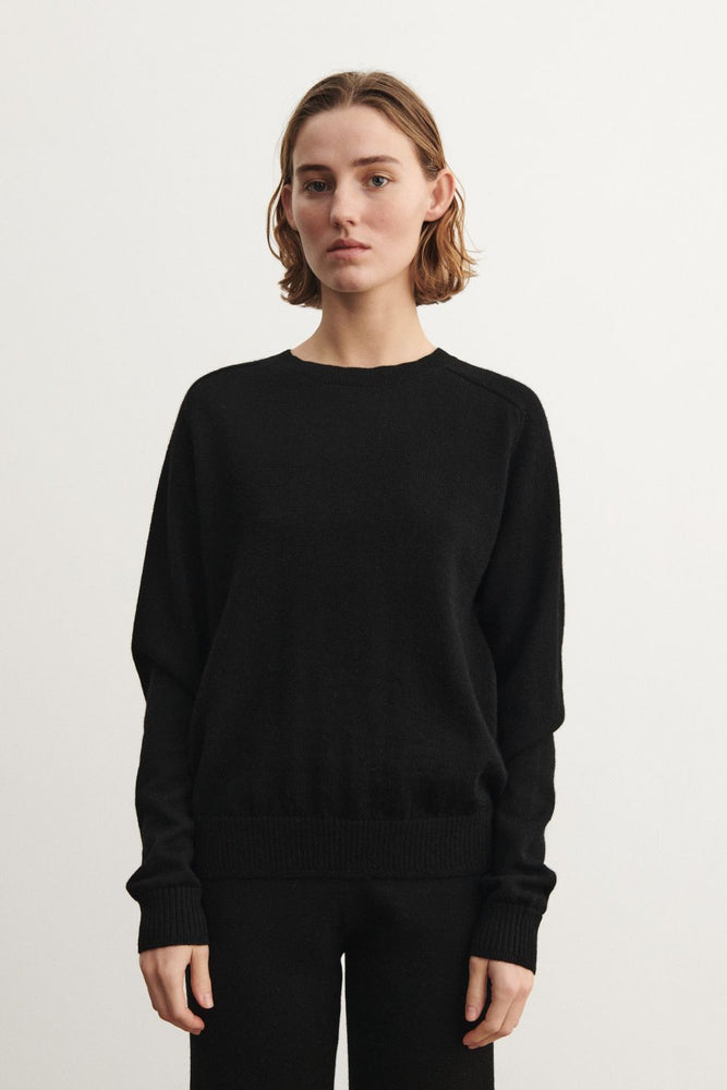 FUB Raw wool light sweater - Black
