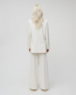 IVY OAK Jil Tuxedo Blazer - Pearl