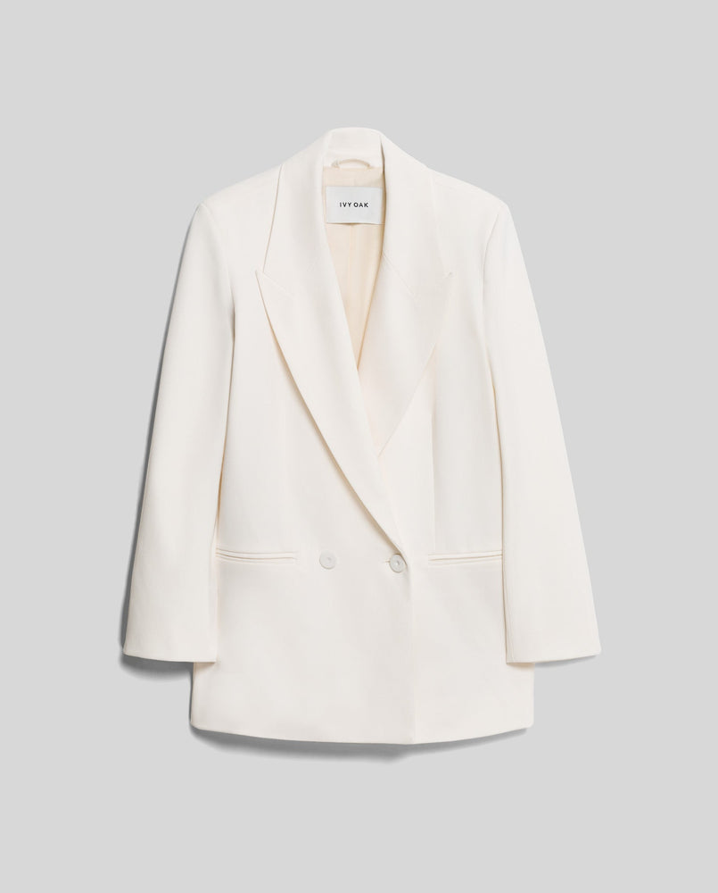 IVY OAK Jil Tuxedo Blazer - Pearl