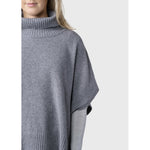 Klitmöller Collective Alba knit poncho - Light grey