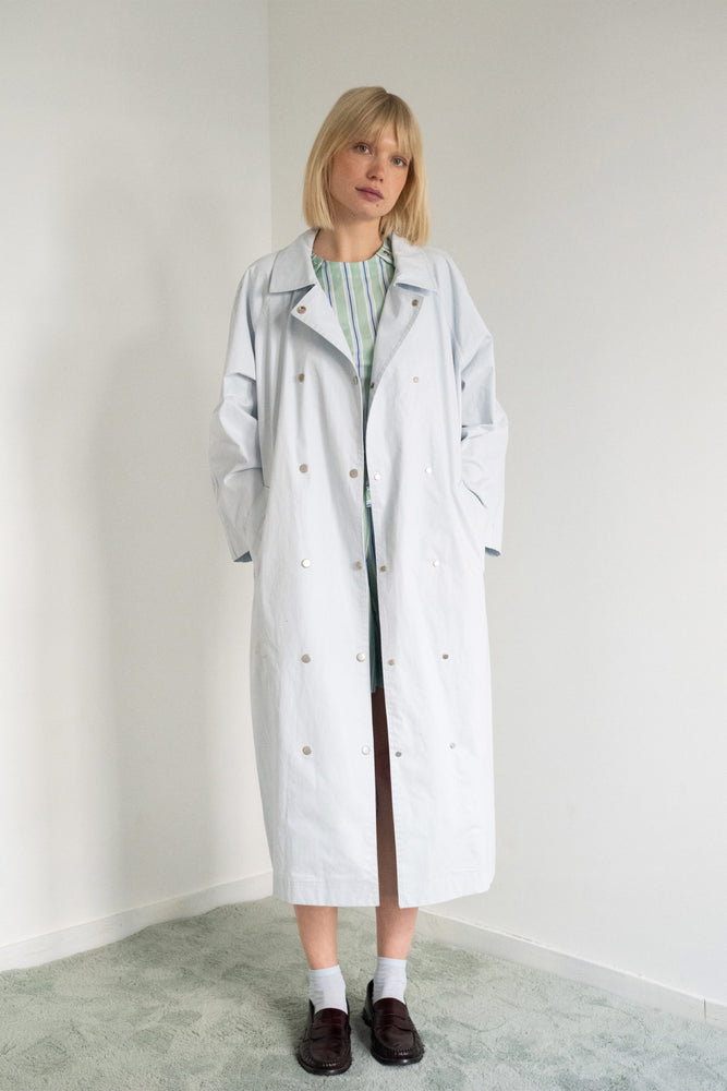 THE TINY BIG SISTER Striped trench coat - Light blue