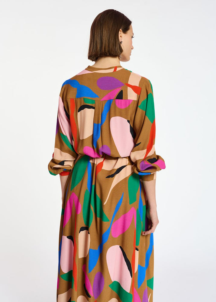 ESSENTIEL Camel graphic-print shirt dress