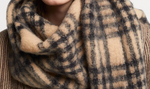 Pomandère Check motif scarf